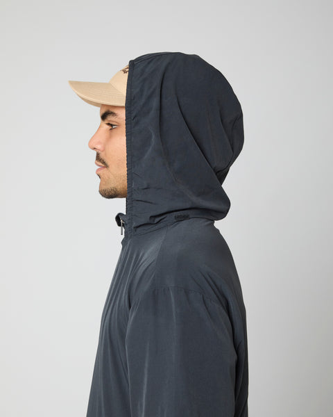 Corta-vento Midnight grey (Capuz Embutido)