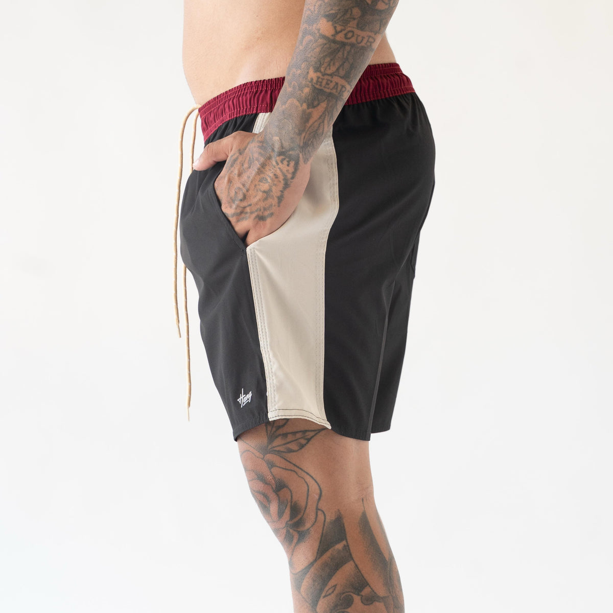 Ventura Line Black II