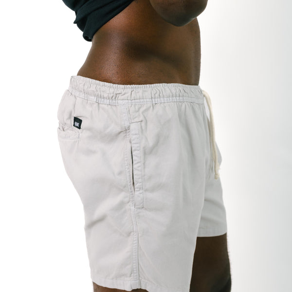Short Sarja cinza